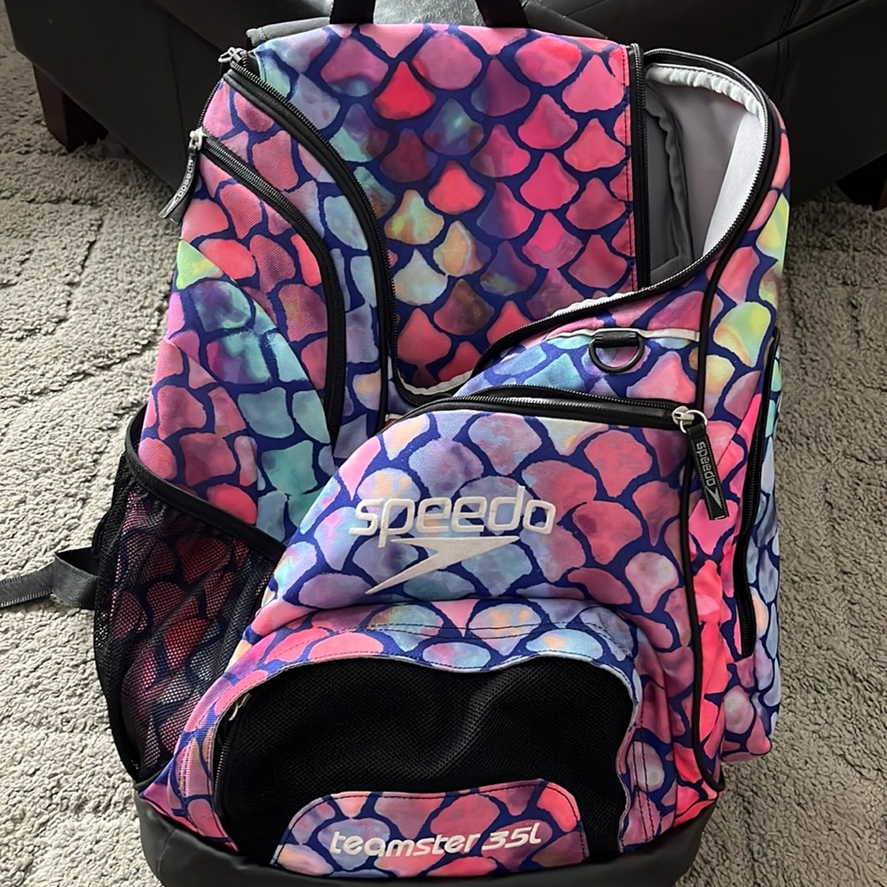 RARE SPEEDO SWIM BACKPACK